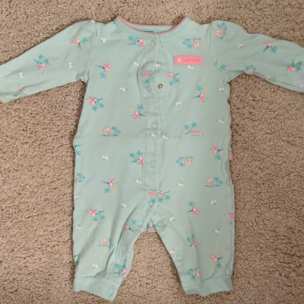 Carter's sleeper girl